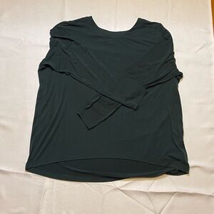 Athleta Dark Green Long Sleeve Top Flowy Comfy